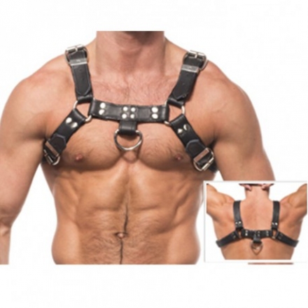 Arnés masculino ajustable en los hombros y con una anilla para disfrutar de tus mejores juegos de bondage.