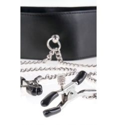 COLLAR DE CUERO NEGRO CON CANDADO Y PINZAS PARA LOS PEZONES 