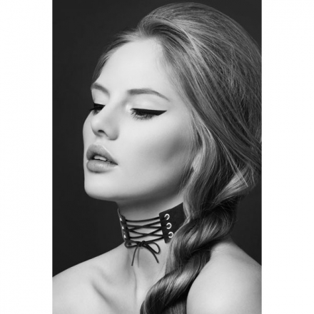 Collar entrelazado negro