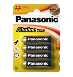 4 PILAS ALCALINAS PANASONIC AA